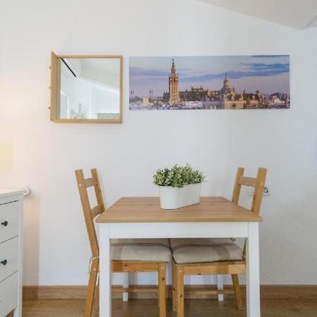 Enjoy The Alfalfa Apartment Seville Exterior photo